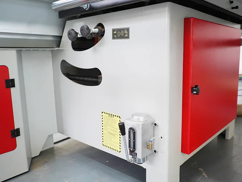 Auto panel saw for plywood Auto panel saw for plywood